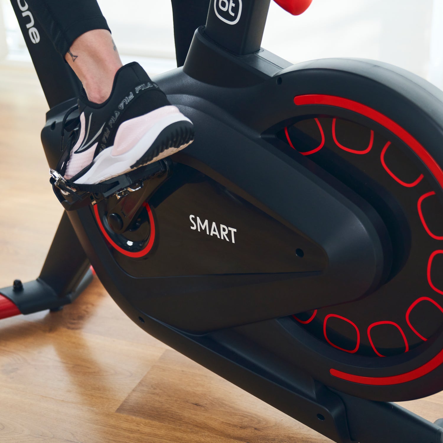 bodytone-active-bike-400-smart-screen-velo-appartement-rouge-22-kg image 5