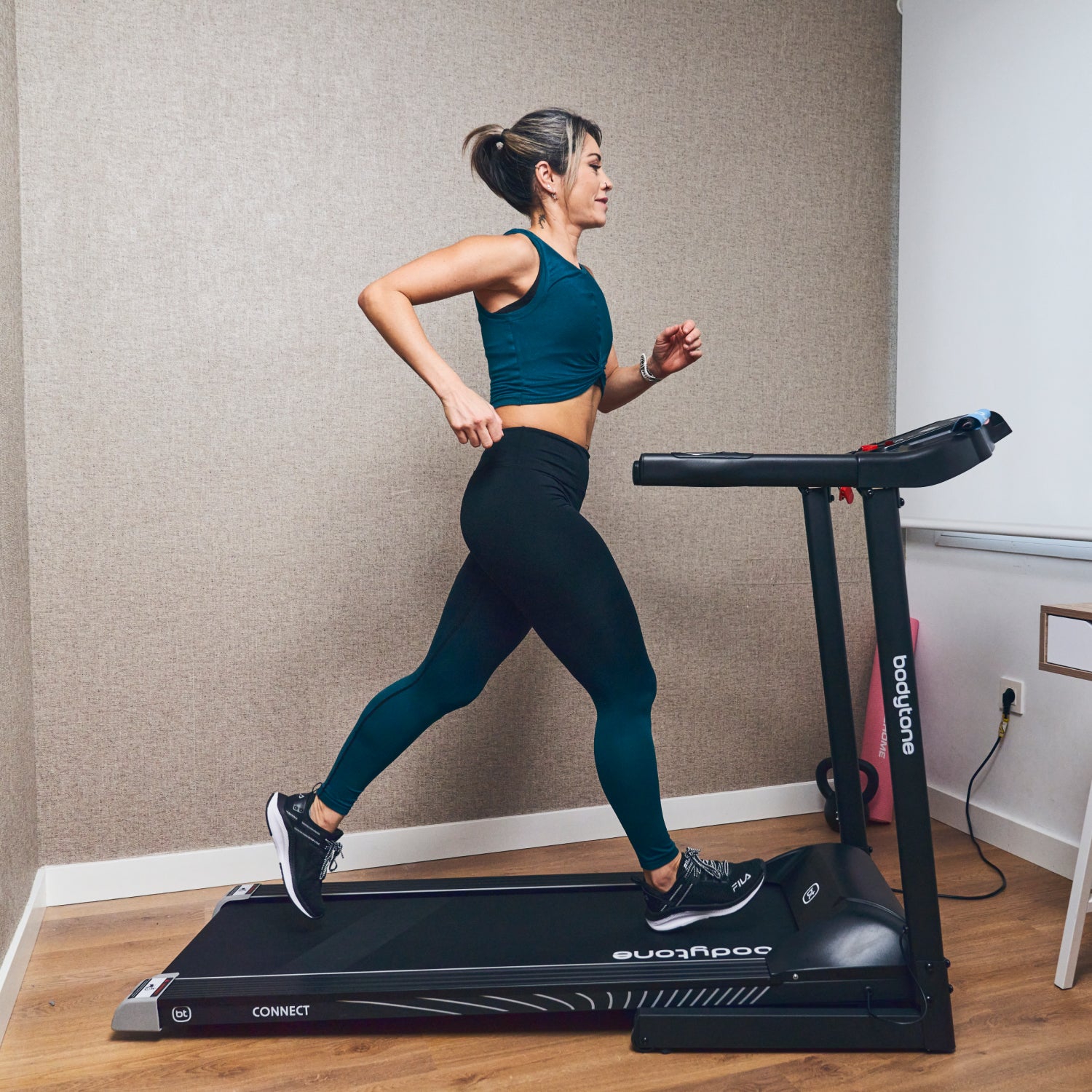 bodytone-active-run-200-connect-tapis-de-course-reconditionn-12-km-h image 2