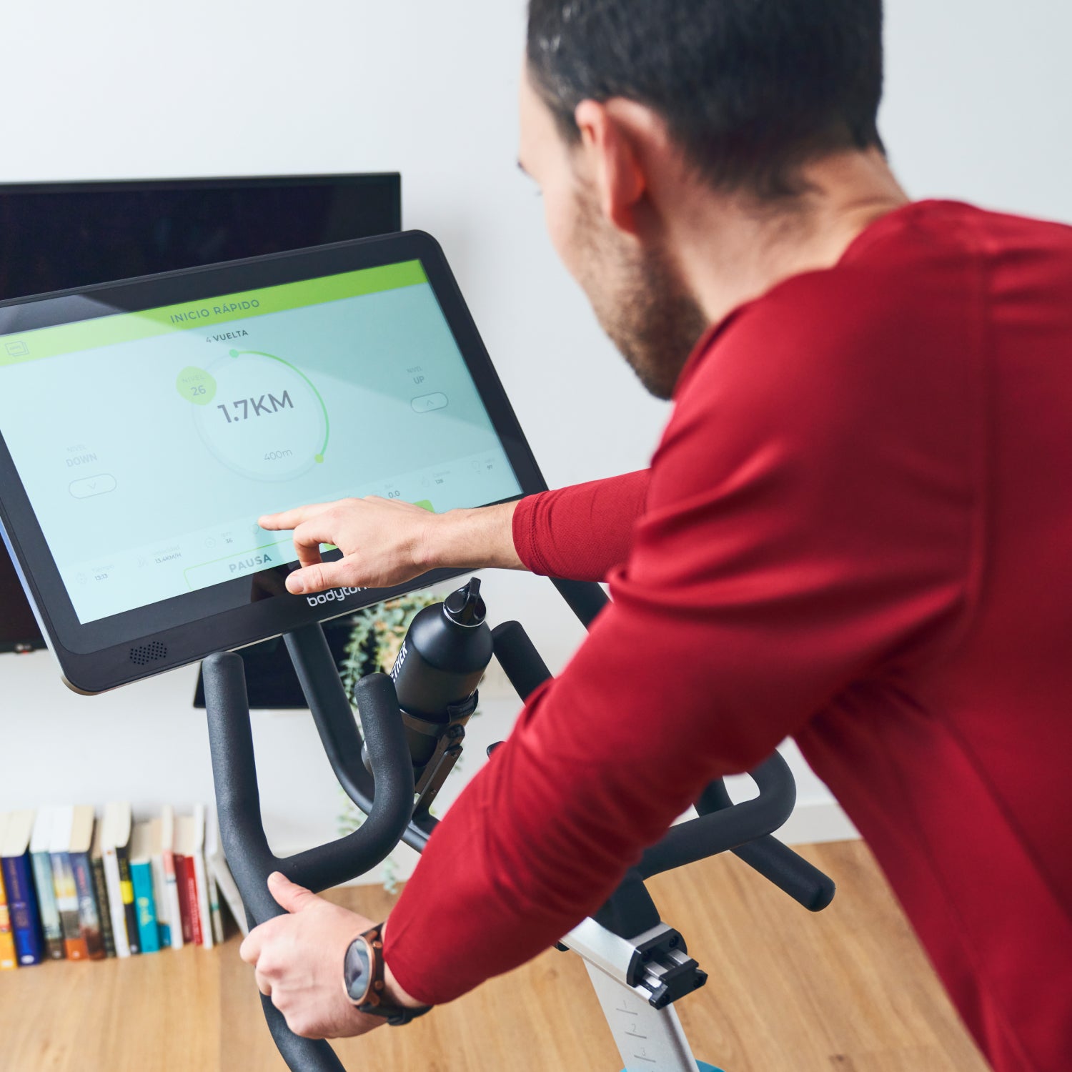 bodytone-active-bike-500-smart-screen-v-lo-indoor-reconditionn image 3